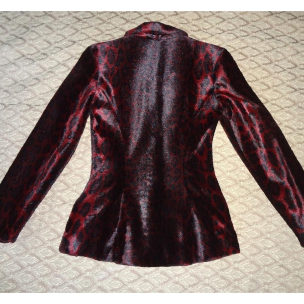 Betsey Johnson Faux fur blazer like jacket